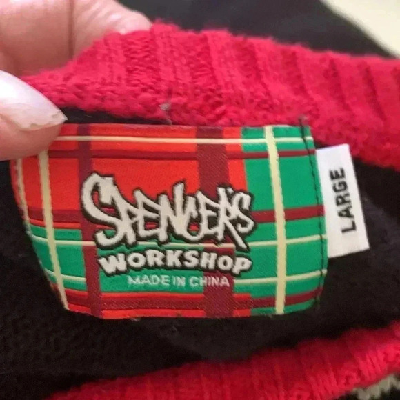 Spencer‘s Workshop Mens Holiday Season Sweater Size Large - Picture 3 of 4
